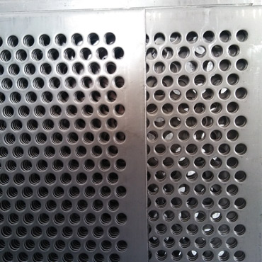 Chapa inox. – Agujero redondo